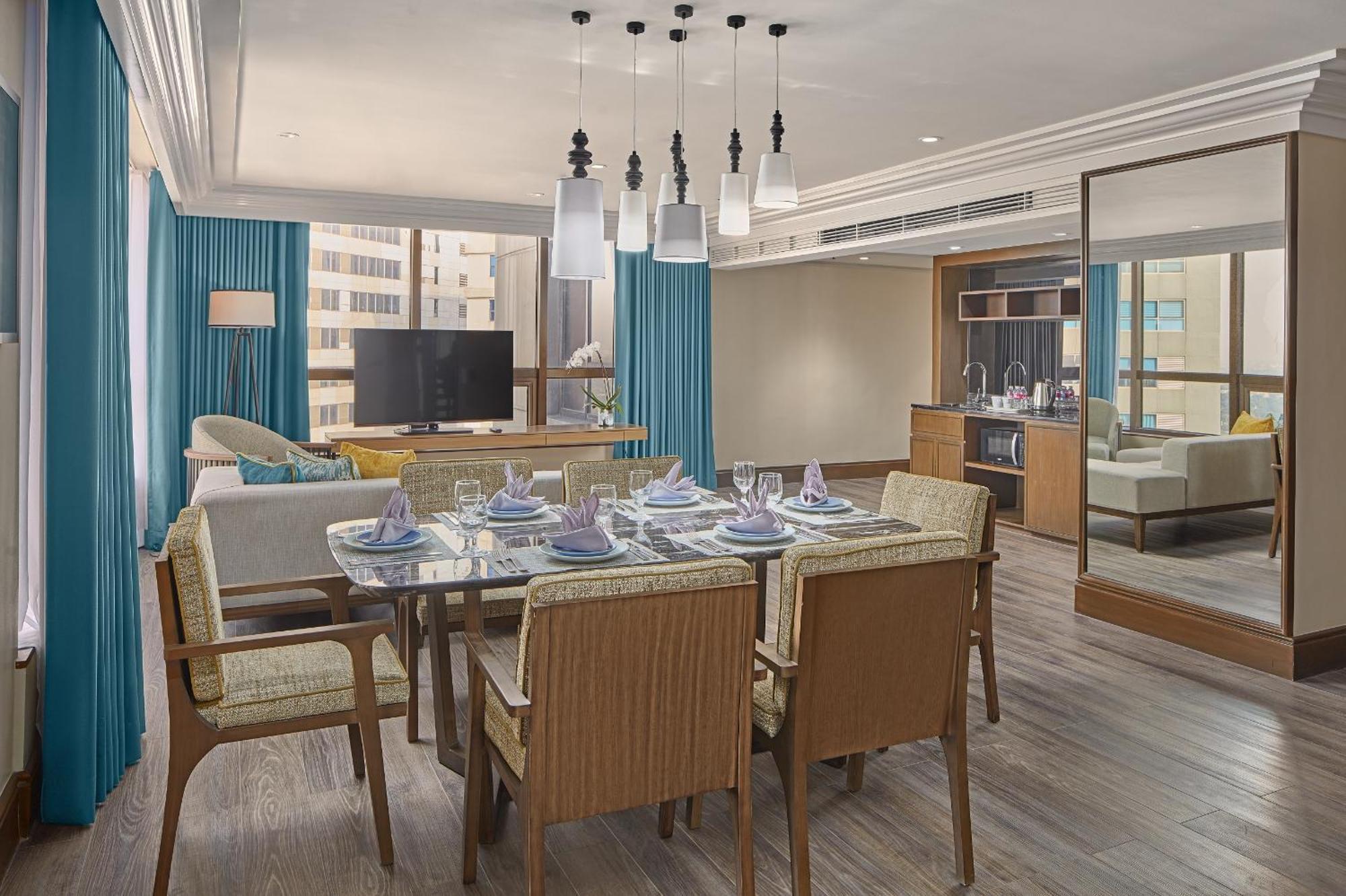 Holiday Inn & Suites Manila Galleria By Ihg Pasig City Eksteriør bilde