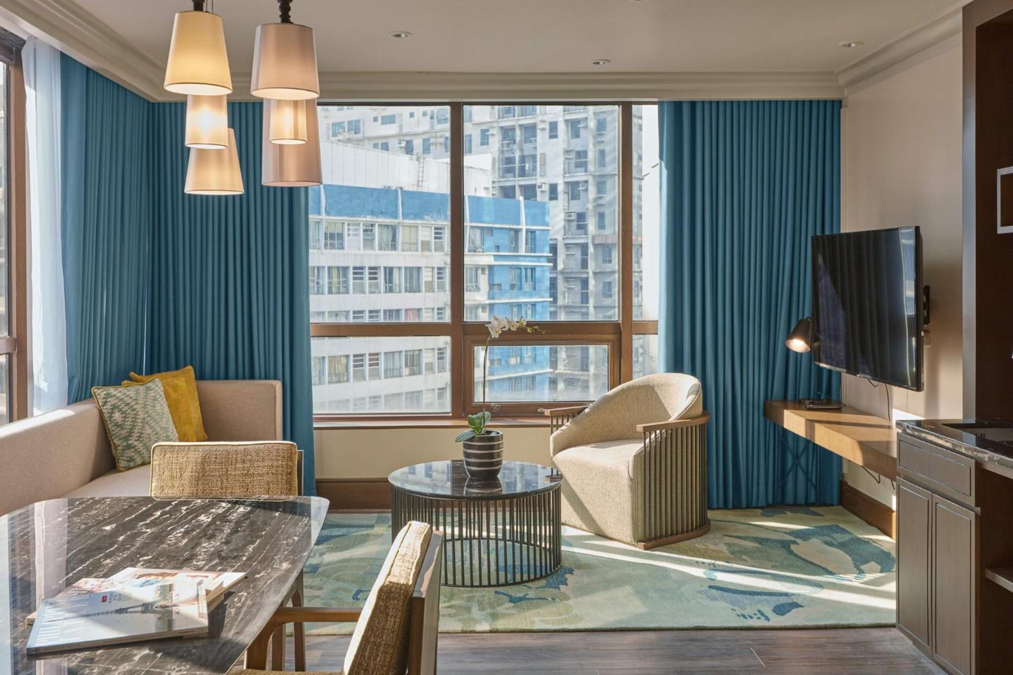 Holiday Inn & Suites Manila Galleria By Ihg Pasig City Eksteriør bilde